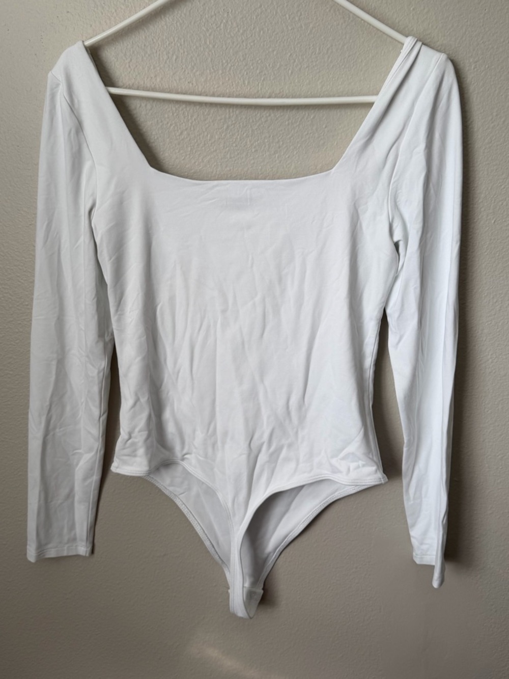 Babaton Aritzia White Contour Square Neck Bodysuit Minimalist Large - Picture 6 of 6